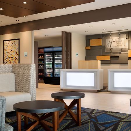 Holiday Inn Express & Suites Allen Park By Ihg Exterior photo